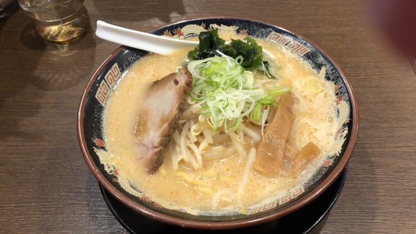 「札幌味噌らーめん(大盛無料)」@北海道らーめん 熊源の写真