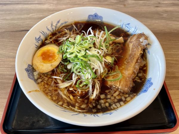 「石川ブラックラーメン」@麺処 山百合 中央自動車道 石川PA(上り)店の写真