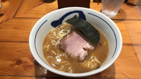 「濃厚らーめん・並」@つじ田 飯田橋店の写真