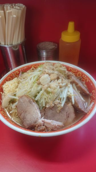 「大豚  野菜  ニンニク  アブラ」@ラーメン二郎 上野毛店の写真