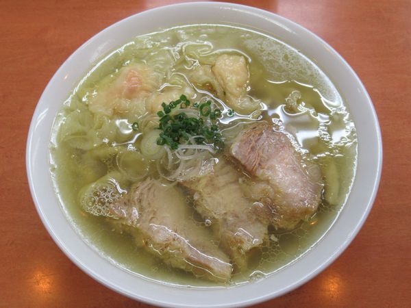 「海老ワンタンメン（900円）」@日陰の写真