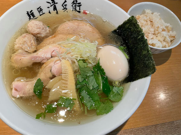 「特選淡麗鶏塩そば帆立炊き込み飯」@麺匠 清兵衛の写真