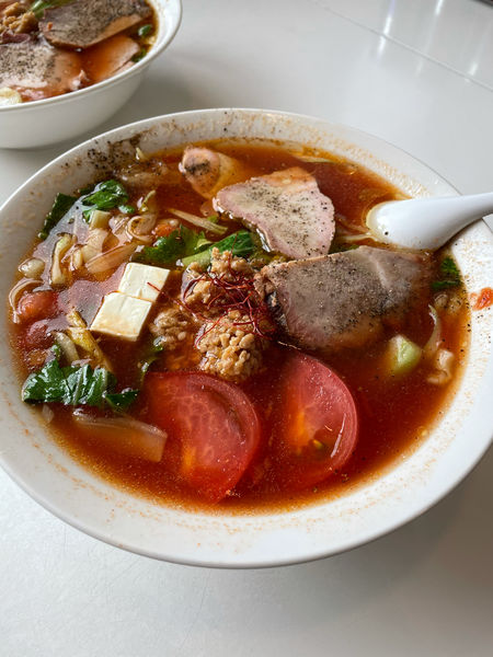 「チリトマトラーメン」@つむら家の写真