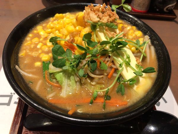 「バターコーン　味噌らぁめん」@完熟味噌らぁめん かなで商店の写真