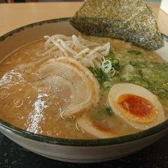 にんたまラーメン ゆにろーず 大阪トラックステーション店の画像