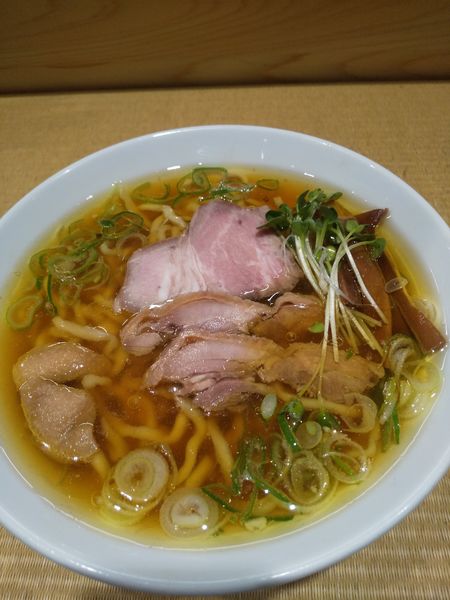 「親鶏中華そば820円」@手打 親鶏中華そば 綾川の写真