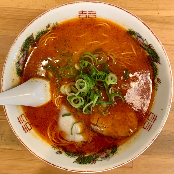 「辛玉ラーメン（700円）」@博多玉の写真