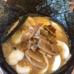 嵐ゲンコツラーメン