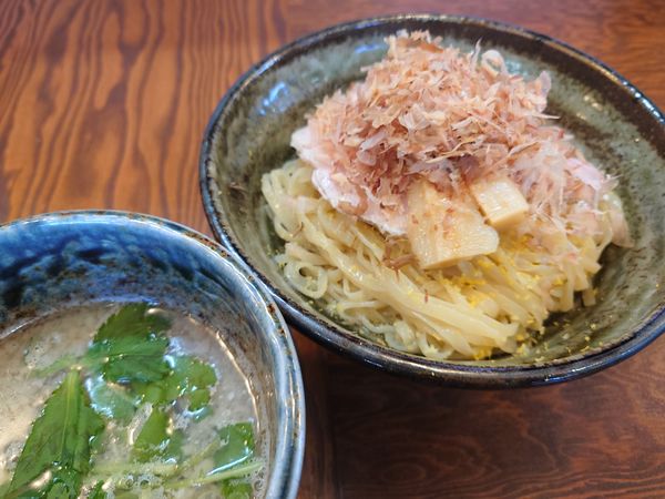 「【限定】〜スッキリさっぱり檸檬つけ麺900円」@拉麺 イチバノナカの写真