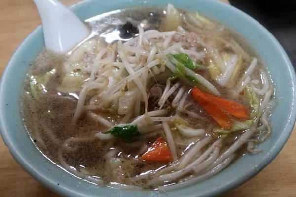 「タンメン　800円」@らーめん亭 朝日山の写真