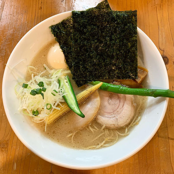 「特製豚白湯らぁめん」@ろく月の写真