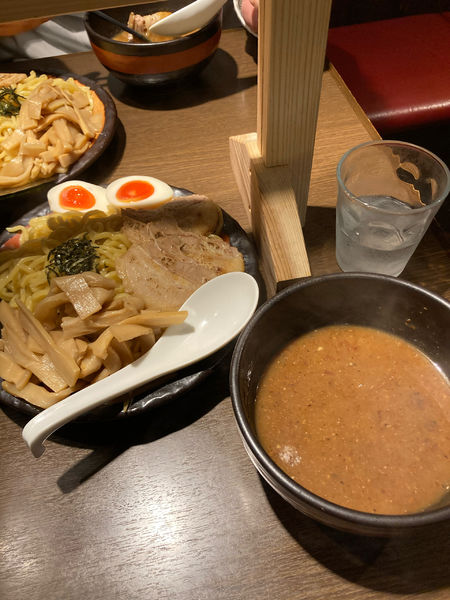 「魚介つけ麺(大盛り)」@山本さん家 宿郷店の写真