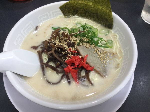「ラーメン(¥500)」@博多天神 お茶の水店の写真