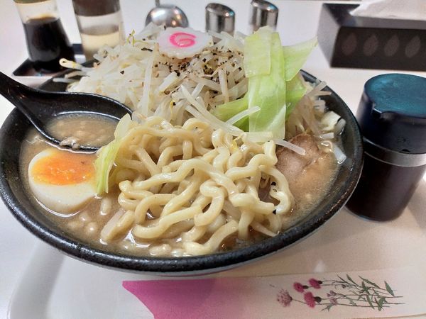 「ごじめん 醤油 中盛 麺硬め ¥810」@らーめん・つけめん 満帆 太田本店の写真