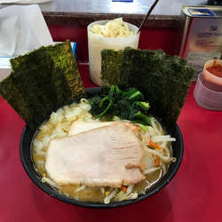 ラーメン並　野菜　玉ねぎ