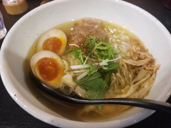 「全部のせらぁめん（塩）」@麺屋宗 -sou- 高田馬場本店の写真