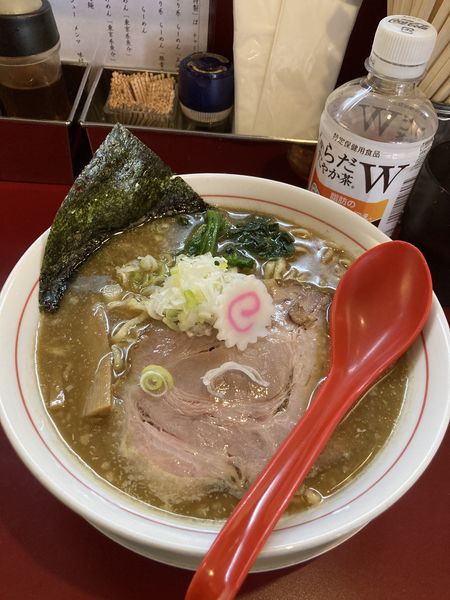 「あっさり系らーめん正油魚介（７５０円・昼は大盛無料）」@麺一盃の写真
