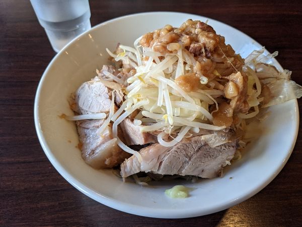 「汁なし900円」@ピコピコポンの写真