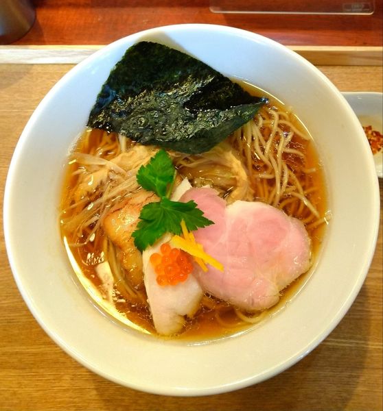 「煮干醤油そば大盛（￥880+100）」@麺処しろくろの写真