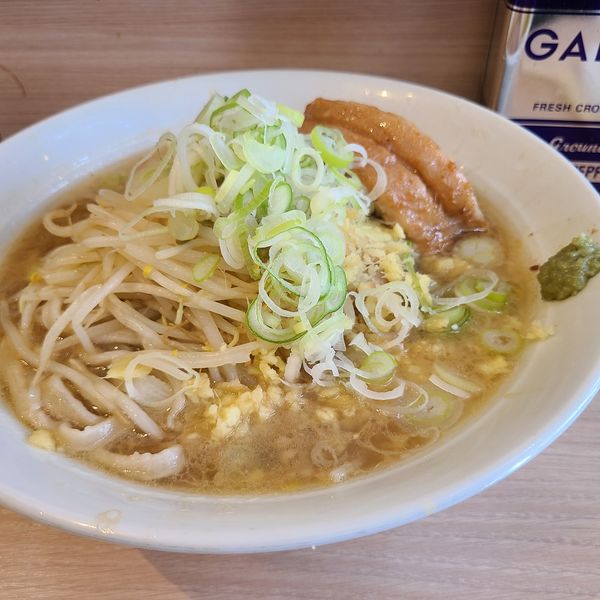 「ラーメン塩300㌘　ネギ、生姜」@麺屋 味方の写真
