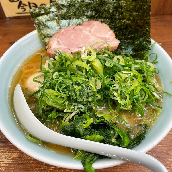 「九条ねぎラーメン」@横浜ラーメン 武蔵家 国領店の写真