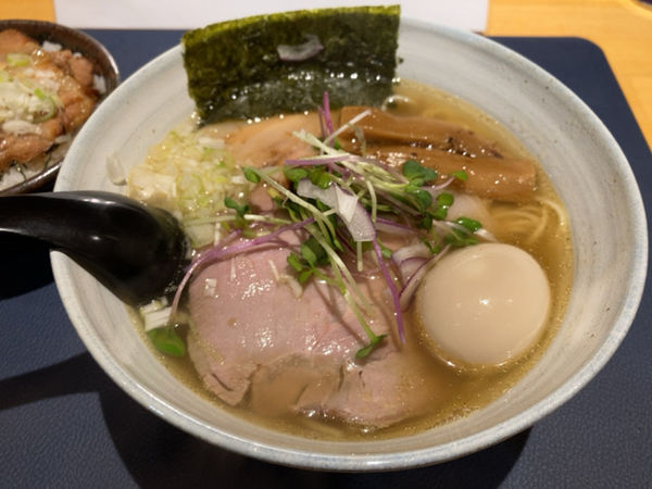 「味玉付中華ソバ（塩)」@らーめん 和なり TRIOの写真