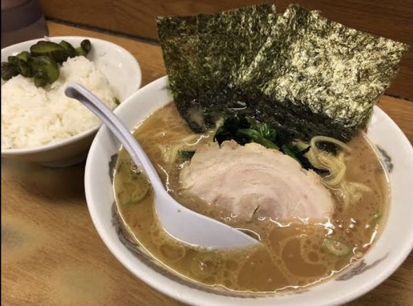 「ラーメン、ライス」@たかさご家 本店の写真