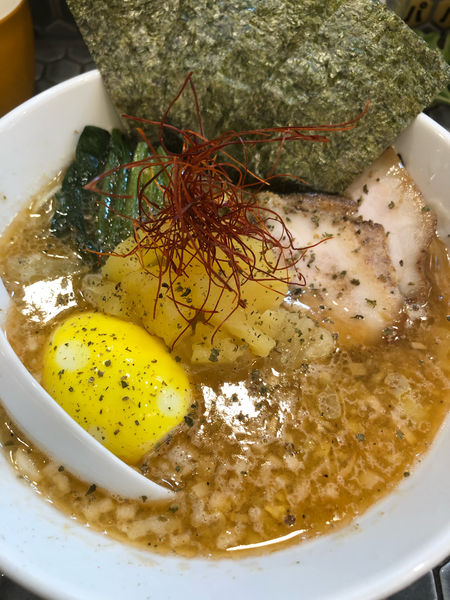 「パイナップル海老塩」@パイナップルラーメン屋さん パパパパパインの写真