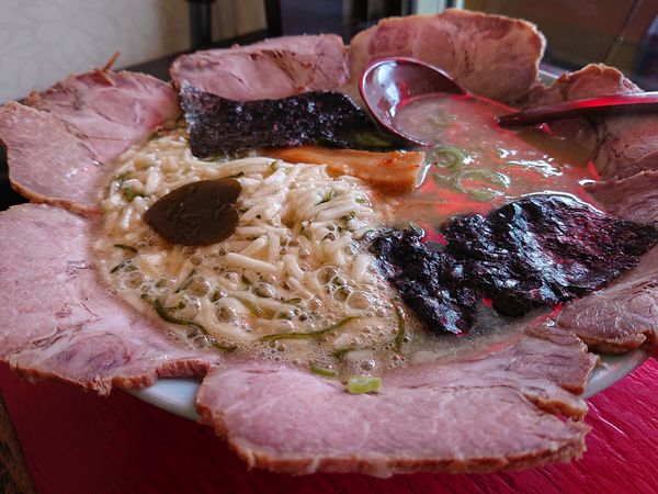 「めかとろチャーシュー(醤油)」@壱発ラーメン 八王子店の写真