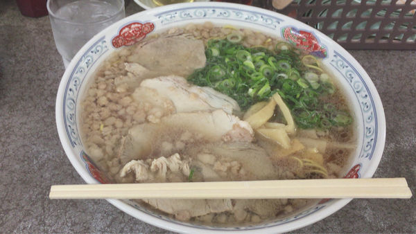 「中華そば特盛背脂多め」@つたふじ 福山支店の写真