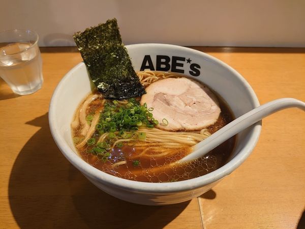 「丸鶏醤油」@ラーメン ABE'sの写真