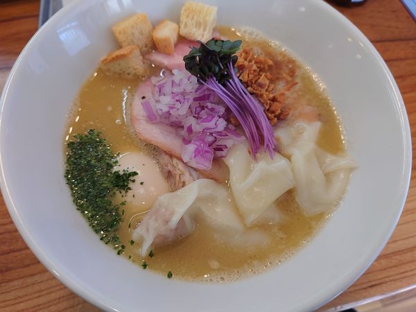 「特製鶏そば」@アメノオトの写真