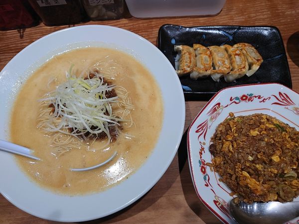 「海老味噌ラーメン」@博多 龍ノ髭の写真