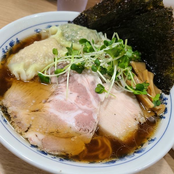 「クリガニ出汁ラーメン、、、」@覆めん 花木の写真