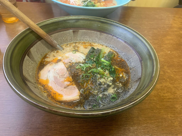 「黒胡麻坦々麺」@四華郷の写真