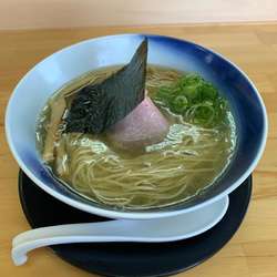 塩ラーメン（ストレート麺）