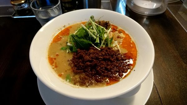 「白胡麻担担麺_930円」@四川担担麺 阿吽 湯島店の写真