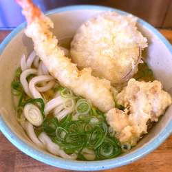 温 てんぷら￥500