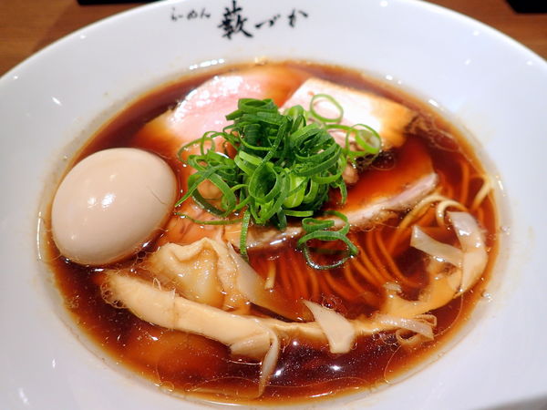 「【期間限定】藪つた＋味付玉子」@らーめん藪づかの写真