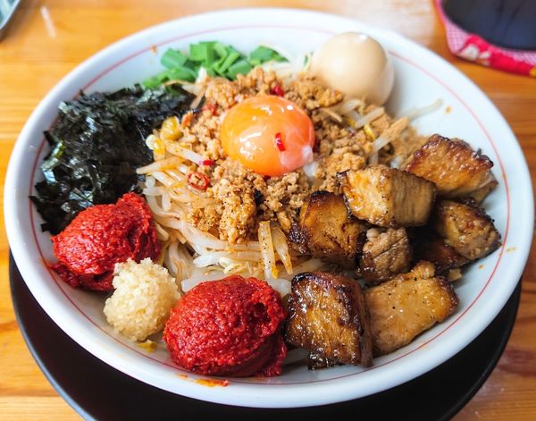 「誤爆台湾まぜそば」@ラーメン・つけ麺 爆王の写真