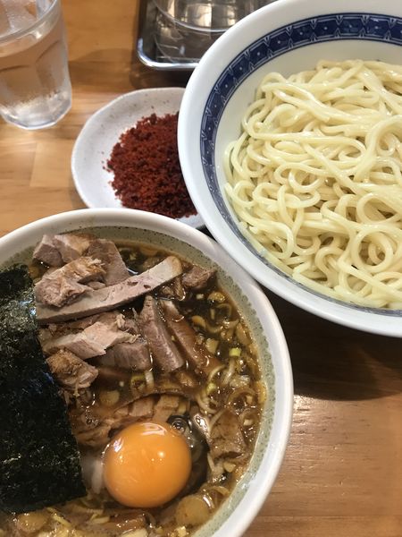 「つけめん、並、チャーシュー小、生卵、辛味」@自家製中華そば としおかの写真