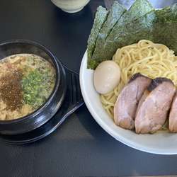 背脂煮干しつけめんDX