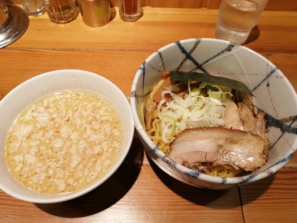 「塩つけ麺　　900円」@らーめん風来居 神田秋葉原店の写真