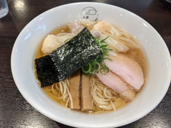 「特製ワンタン麺白ミックス1000円」@八雲の写真