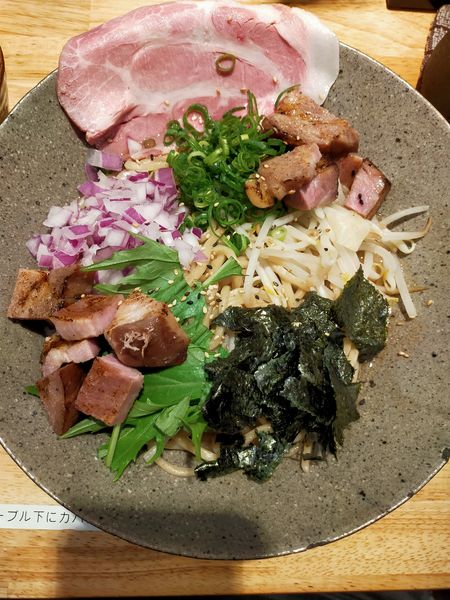 「チャーシューまぜそばM 990円」@自家製麺屋 知多らうど2669の写真