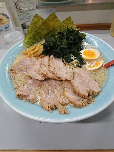 「スーパーチャーシュー麺中盛ワカメ」@ラーメンショップ 122号騎西店の写真