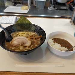 裏豚骨＆ハーフカレー