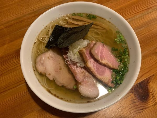 「煮干蕎麦塩 肉増し(2枚) 大蒜辛肉飯 ¥780+¥200+¥1」@喜乃壺の写真