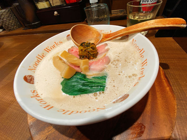 「泡らぁめん￥790、替え玉￥100」@Noodle Works -BALI- 藤沢店の写真