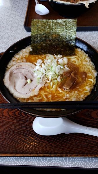 「ピリ辛豚骨ラーメン(大盛り)」@ラーメンダイニング絆の写真